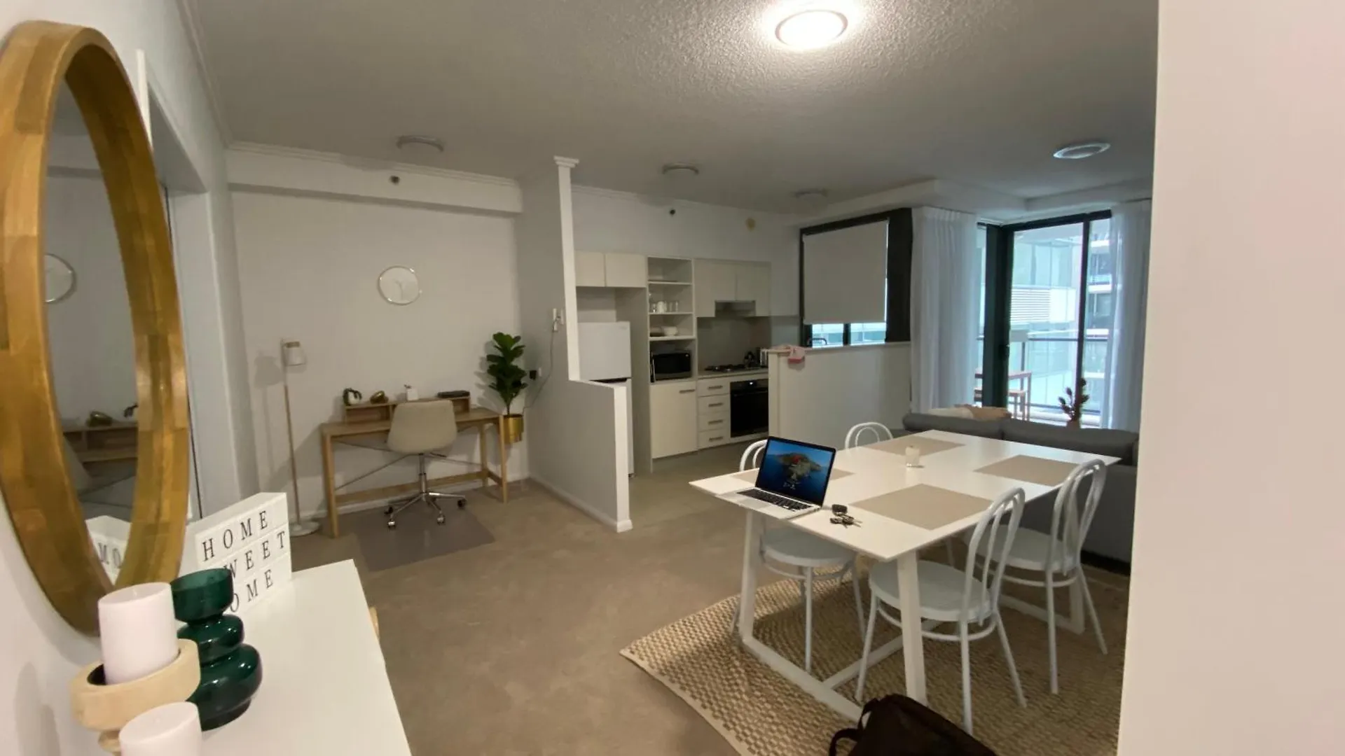 Open 1 Bedroom Apartment In Brisbane City
